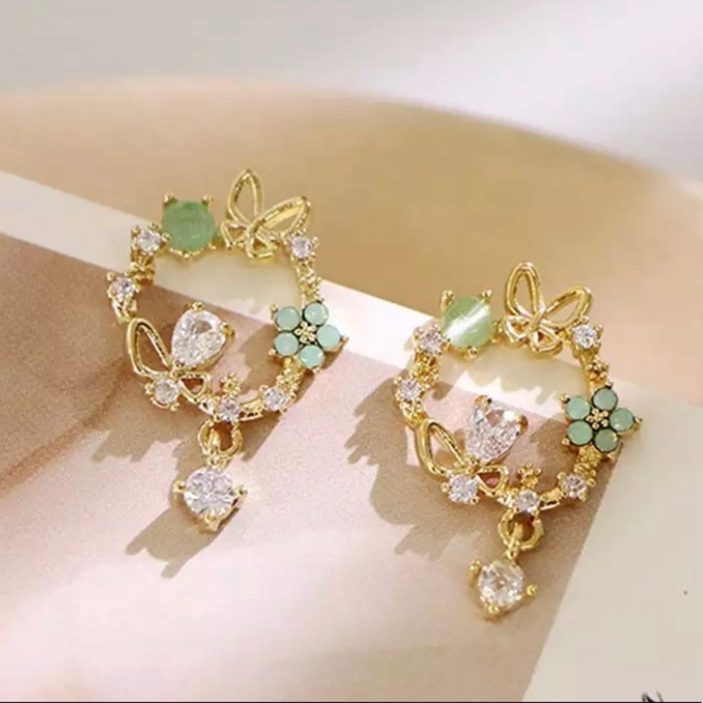 Fun & Pretty Butterfly Flower Floral Earrings Accessories Jewelry